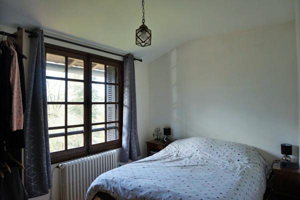 MAISON 6 chambres avec gîte et studio attenant