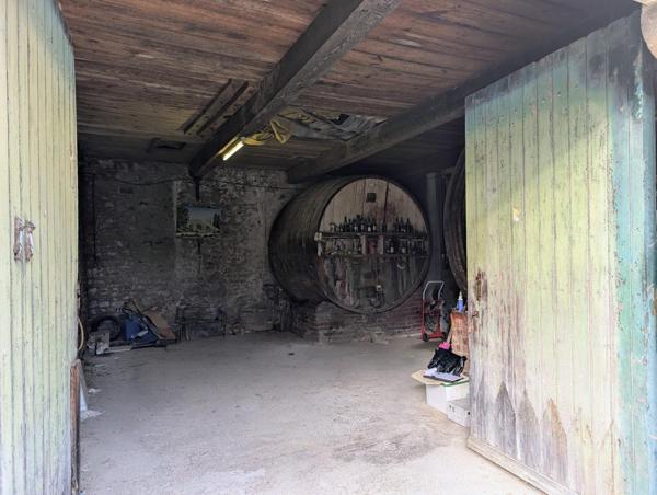 Parking à RIEUX-EN-VAL, 11220 - 4 pièces