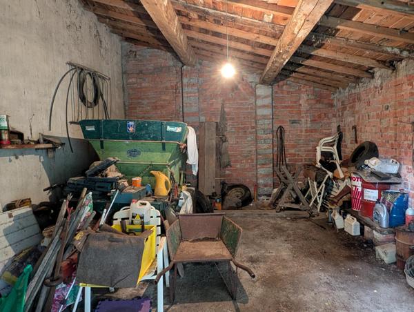 Parking à RIEUX-EN-VAL, 11220 - 4 pièces