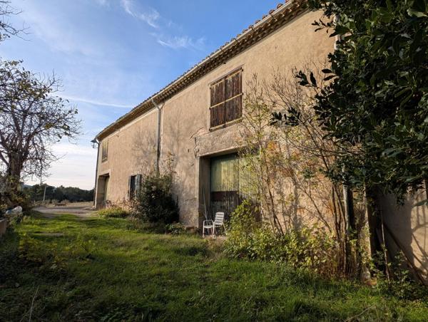 Parking à RIEUX-EN-VAL, 11220 - 4 pièces
