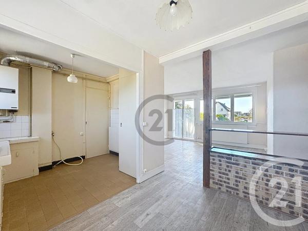 Appartement F3 à vendre  3 pièces - 61,75 m 2   MONTEREAU FAULT YONNE  - 77