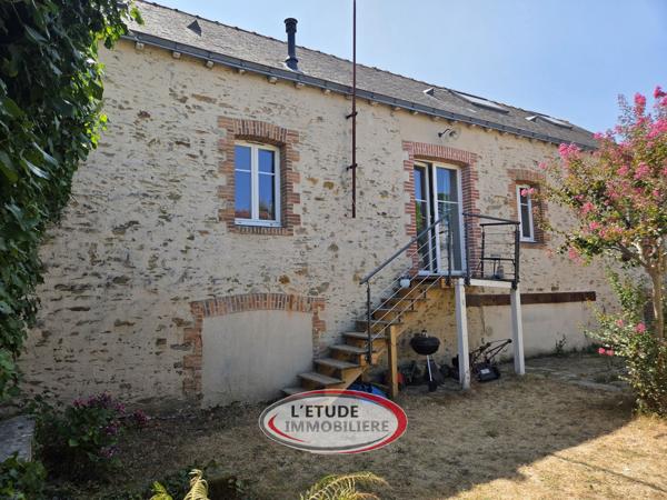 Sainte Pazanne bourg : Maison atypique et de charme, 3 chambres, jardin, garage !