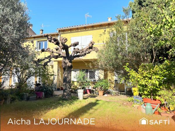 Maison de ville 227m2, 6 chambres, garage, jardin!