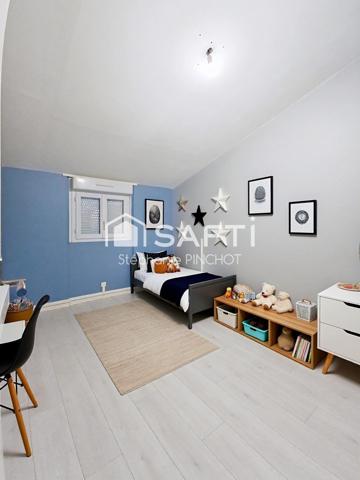 Maison familiale lumineuse avec jardin et garage double - FOSSES