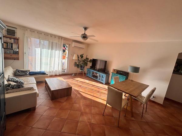 Hyères secteur recherché beau T4 87 m² avec balcon