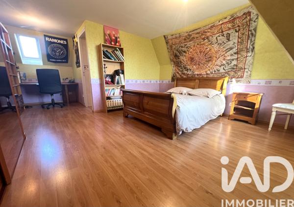 Maison à vendre 9 pièces 263 m² Évron