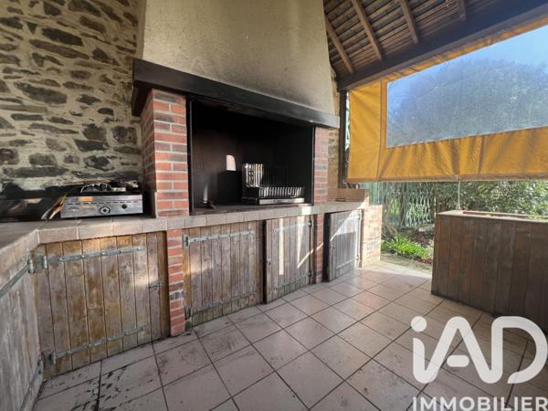 Maison à vendre 9 pièces 263 m² Évron