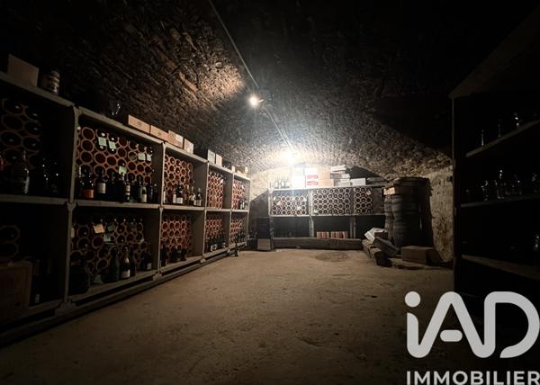 Maison à vendre 9 pièces 263 m² Évron