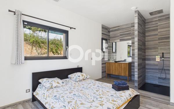 Maison à vendre    5 pièces •  Montauroux