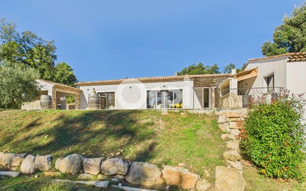 Maison à vendre    5 pièces •  Montauroux