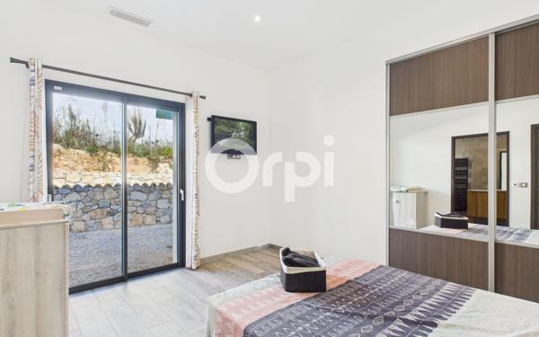 Maison à vendre    5 pièces •  Montauroux