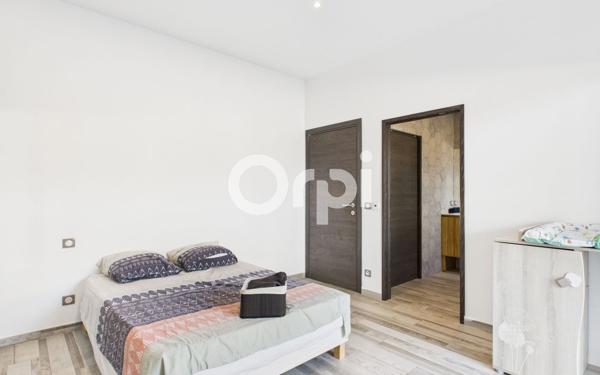 Maison à vendre    5 pièces •  Montauroux