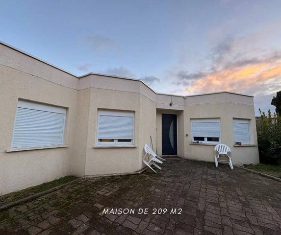 Ensemble immobilier exceptionnel – Hyper centre de Montereau-Fault-Yonne