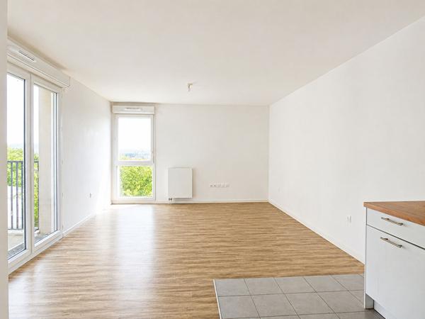 Appartement Gagny 4 pièce(s) 77 m2
