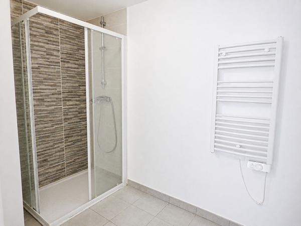 Appartement Gagny 4 pièce(s) 77 m2