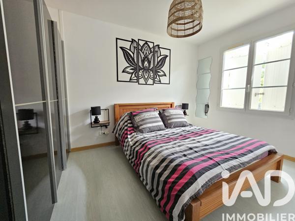 Maison à vendre 9 pièces 193 m² Ars