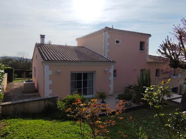 Maison à vendre 6 pièces RUELLE SUR TOUVRE (16)