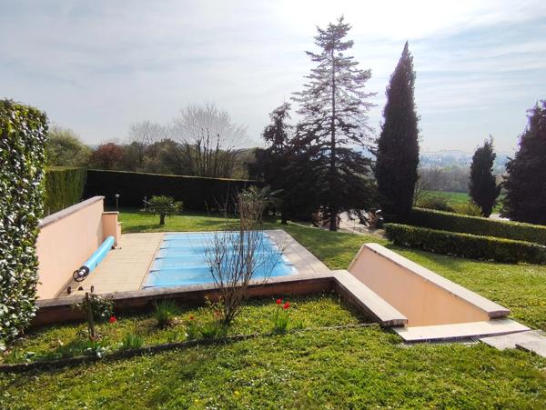 Maison à vendre 6 pièces RUELLE SUR TOUVRE (16)