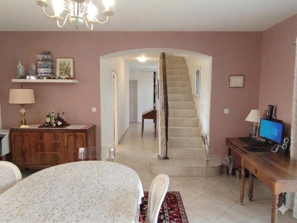 Maison à vendre 6 pièces RUELLE SUR TOUVRE (16)