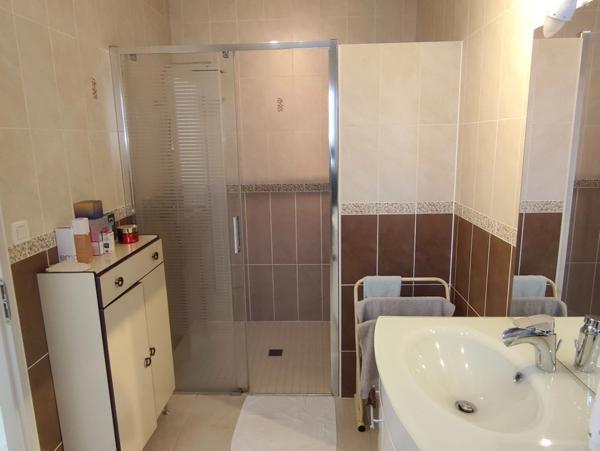 Maison à vendre 6 pièces RUELLE SUR TOUVRE (16)