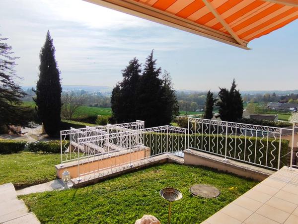 Maison à vendre 6 pièces RUELLE SUR TOUVRE (16)