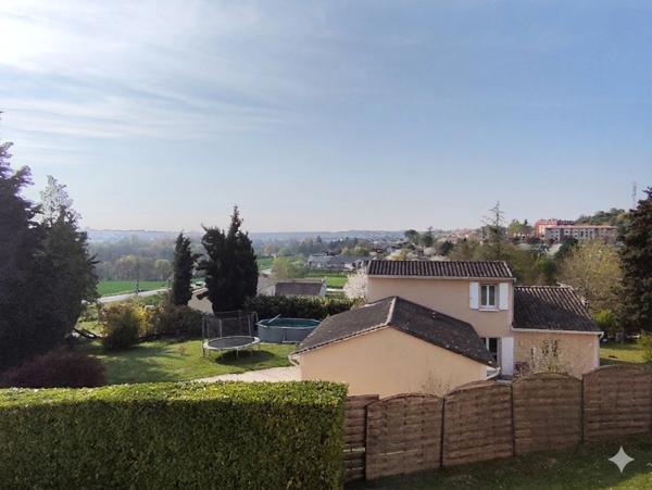 Maison à vendre 6 pièces RUELLE SUR TOUVRE (16)