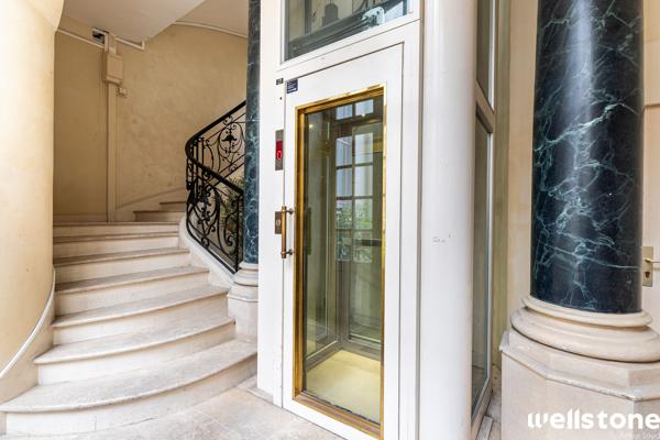 Bureaux à louer à PARIS 75002