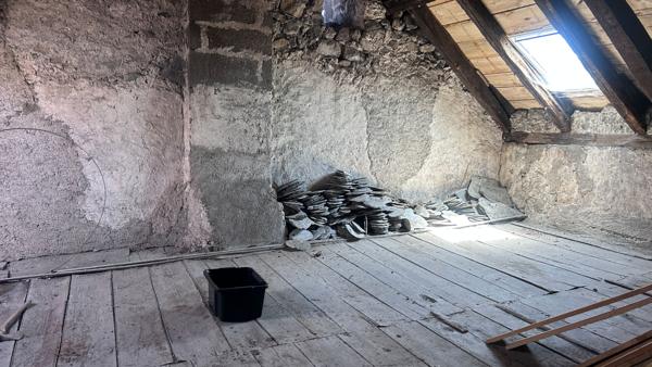 Aveyron : Hôtel particulier du XVIIe siècle à réinventer Potentiel 360 m² Mur de barrez