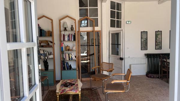 Aveyron : Hôtel particulier du XVIIe siècle à réinventer Potentiel 360 m² Mur de barrez