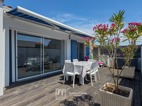 Maison
                                                                                                                                                                                                                                                                                                                        4 pièce(s)                                                                                                                                                                                                          3 chambre(s)                                                                                                                                                                                                          114  m²