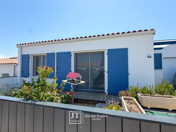 Maison
                                                                                                                                                                                                                                                                                                                        4 pièce(s)                                                                                                                                                                                                          3 chambre(s)                                                                                                                                                                                                          114  m²