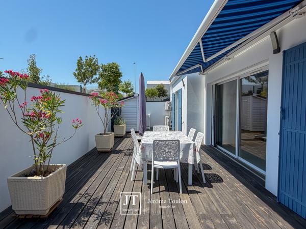 Maison
                                                                                                                                                                                                                                                                                                                        4 pièce(s)                                                                                                                                                                                                          3 chambre(s)                                                                                                                                                                                                          114  m²