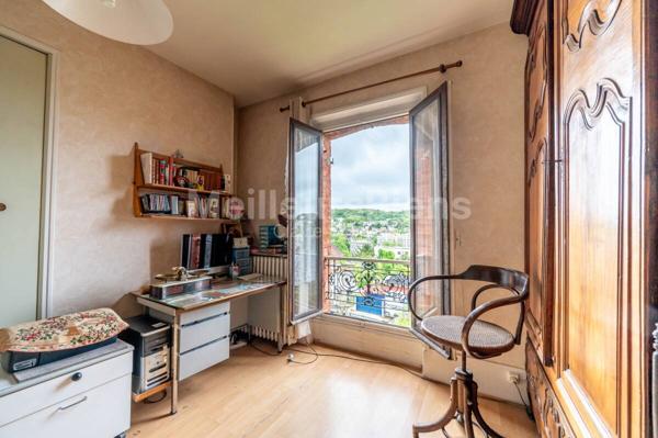 Charmante Meulière 1890 au calme sur terrain 527m2 sud sans vis à vis