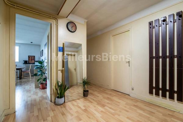 Pontoise, appartement 5 pièces  106m² avec un box