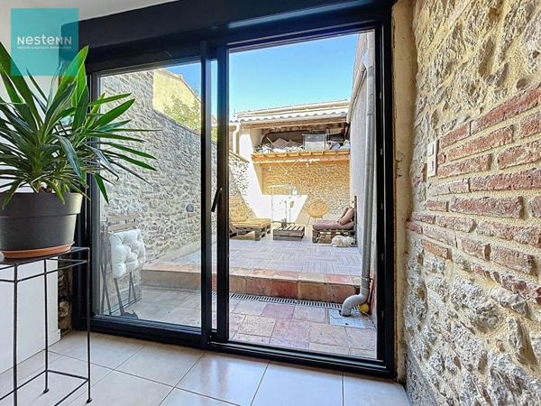 Maison de village à vendre, 2 chambres, patio, centre Villefranche De Lauragais