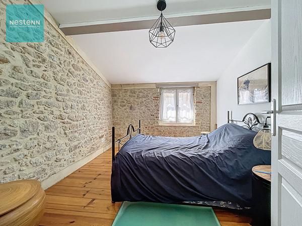 Maison de village à vendre, 2 chambres, patio, centre Villefranche De Lauragais