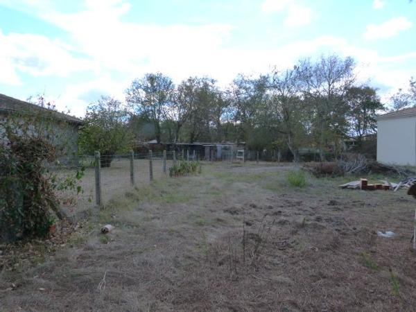 Terrain à bâtir 390 m² à Arsac 33460