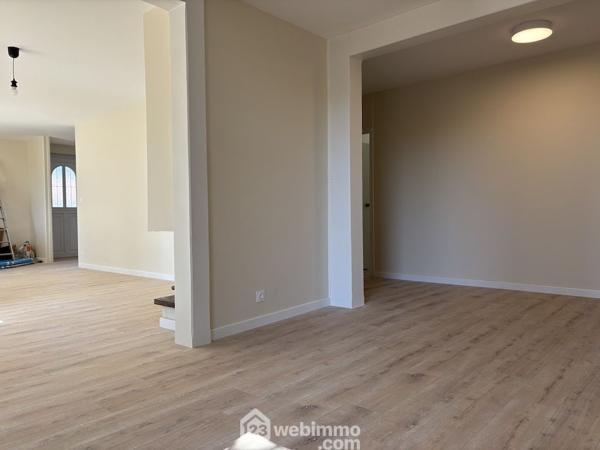 Maison 184 m² à Chasseneuil-du-Poitou 86360