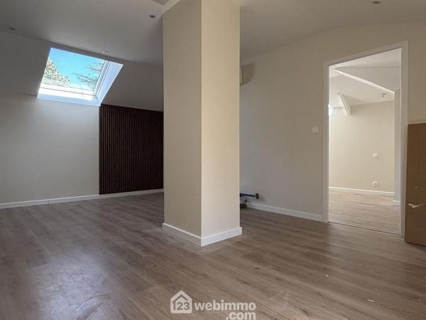 Maison 184 m² à Chasseneuil-du-Poitou 86360