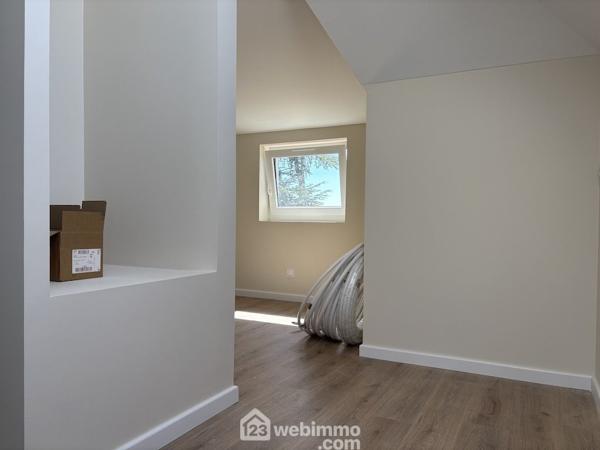Maison 184 m² à Chasseneuil-du-Poitou 86360
