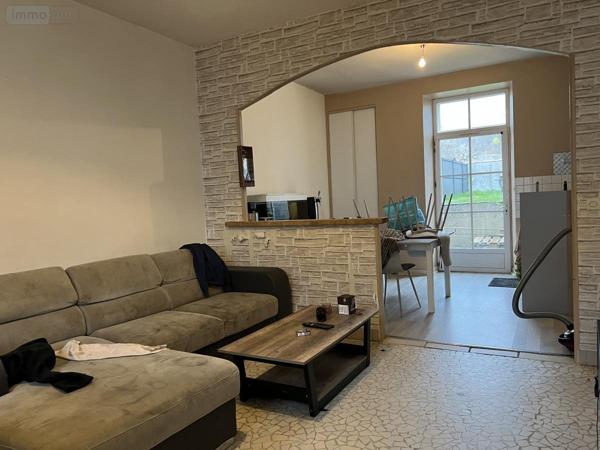 Immeuble à vendre à Beaupréau-en-Mauges dans le Maine-et-Loire (49510), ref : 49058-1253