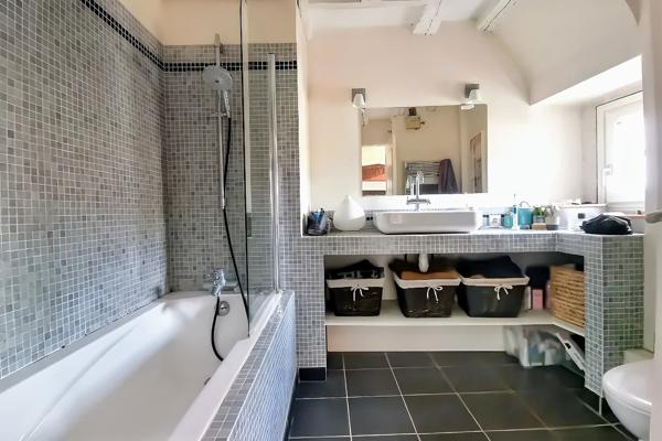 Impeccable maison coup de coeur dans le centre