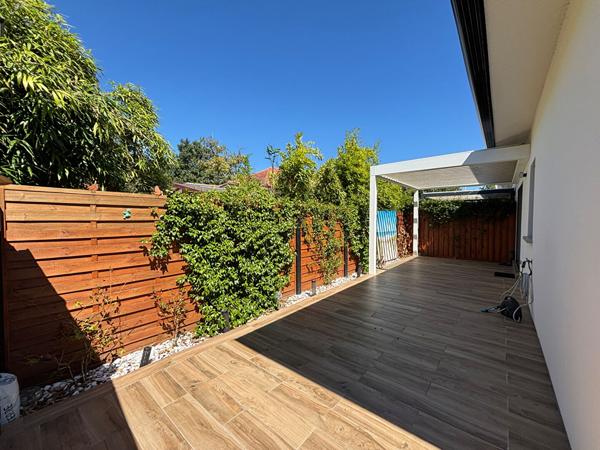 Appartement 4 pièce(s) 75m2 Gujan Mestras - La Hume , Gujan mestras