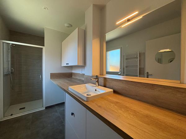 Appartement 4 pièce(s) 75m2 Gujan Mestras - La Hume , Gujan mestras