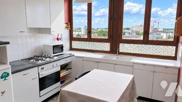 EXCLUSIVITE CHEUVREUX RENNES 

L'étude Cheuvreux Rennes vous propose en exclusivité cet appar...