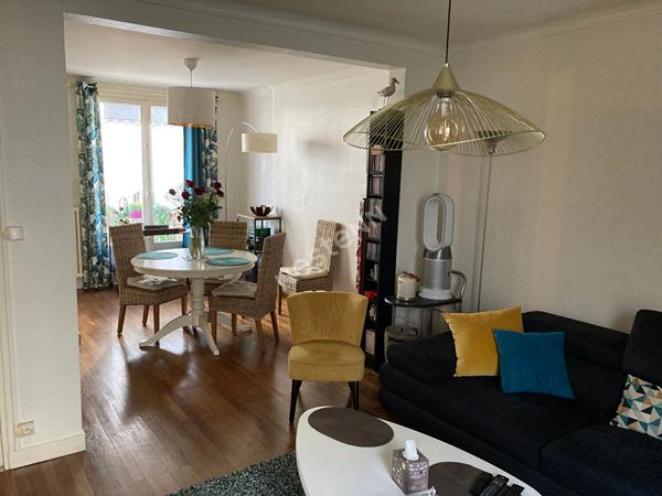 NANTES - PLACE VIARME / Appartement 3 pièces, 1 chambre, terrasse de 12m², cave