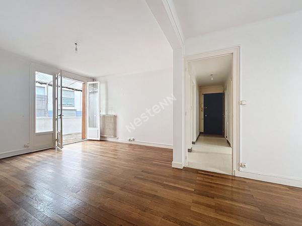 NANTES - PLACE VIARME / Appartement 3 pièces, 1 chambre, terrasse de 12m², cave