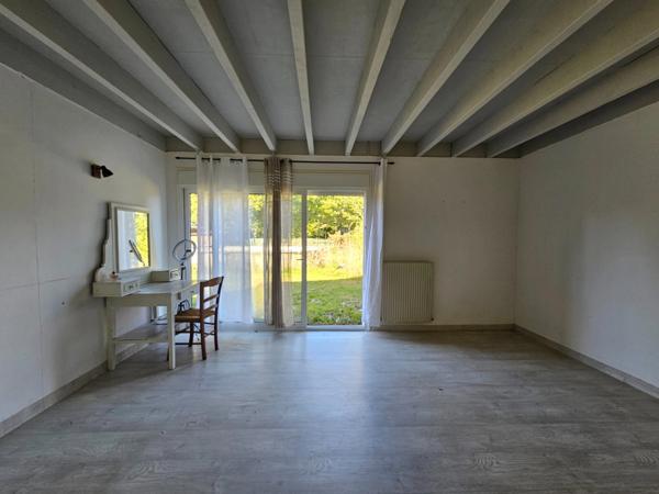 24560 - COLOMBIER – T2 + T3 – TRÈS GRANDE PIÈCE DE VIE - TERRAIN DE +4500 m² – CALME – AUCUN VIS-À-VIS – POMPE À CHALEUR ET BALLON THERMODYNAMIQUE 2024