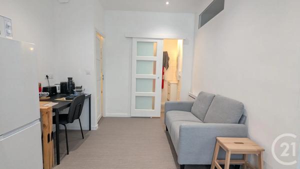 Appartement F3 à vendre  2 pièces - 37 m 2   TOULOUSE  - 31