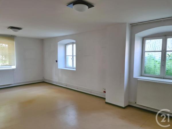 Appartement Local à vendre  4 pièces - 86,10 m2 SOCHAUX - 25